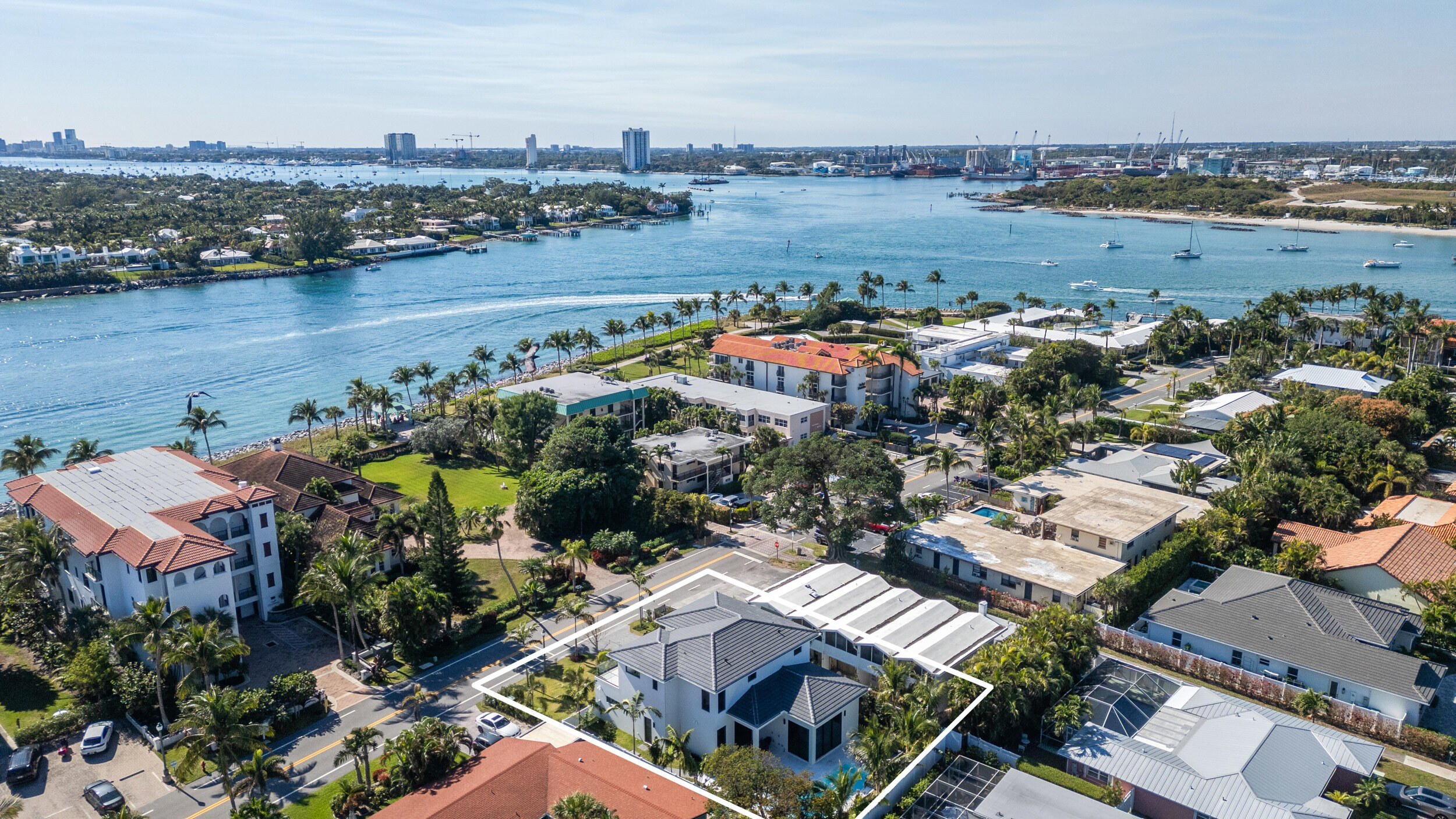 231 Inlet Way