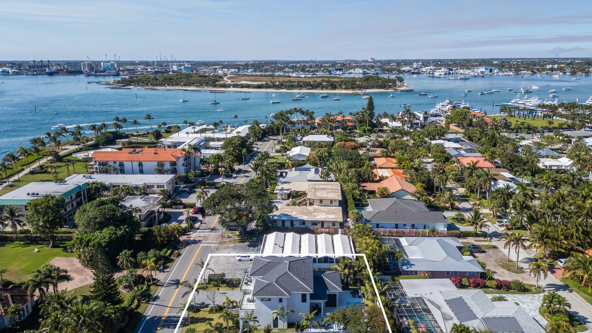 231 Inlet Way