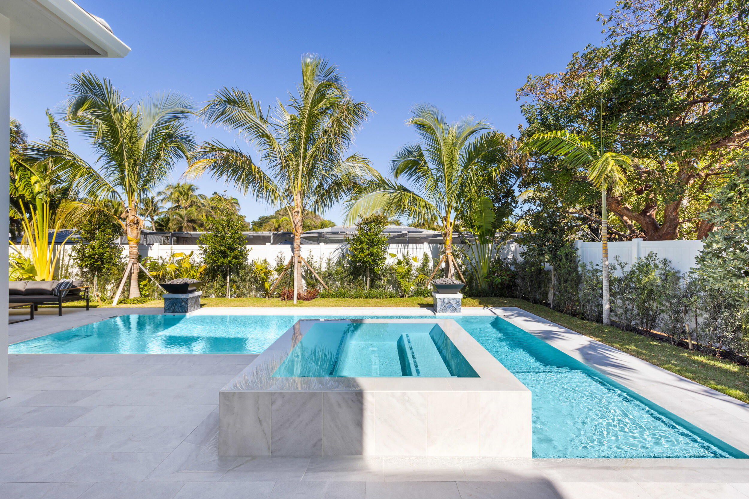 231 Inlet Way