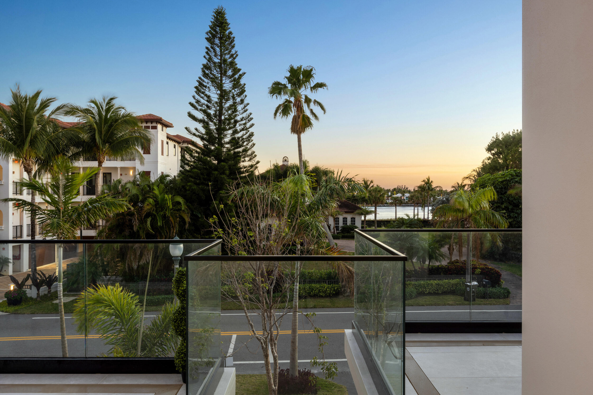 231 Inlet Way