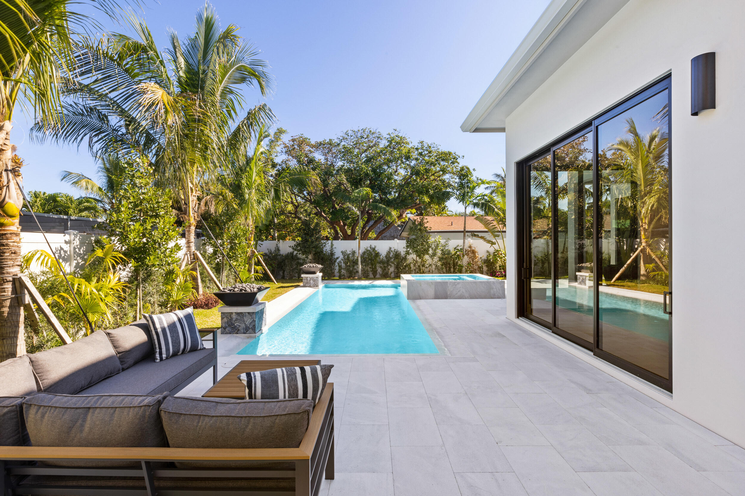 231 Inlet Way
