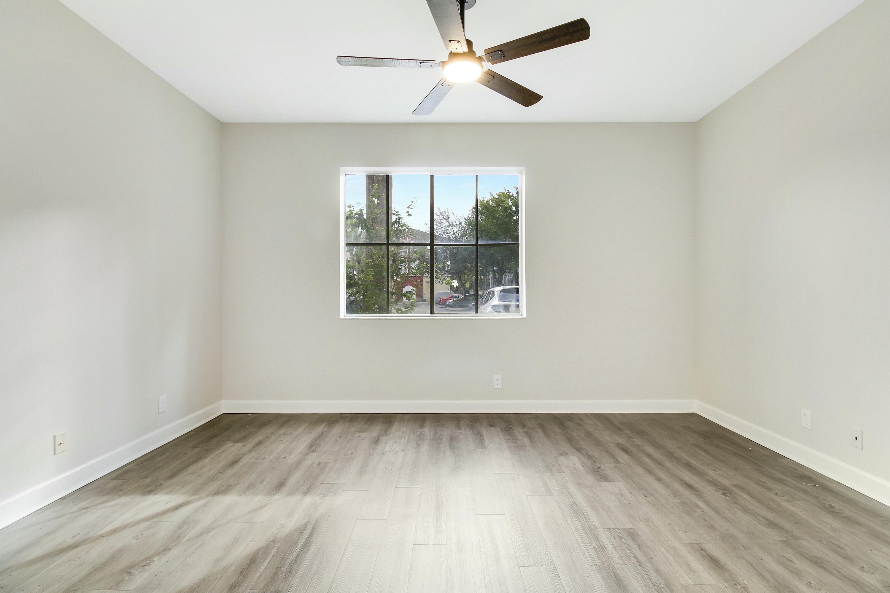 411 Bayfront Drive