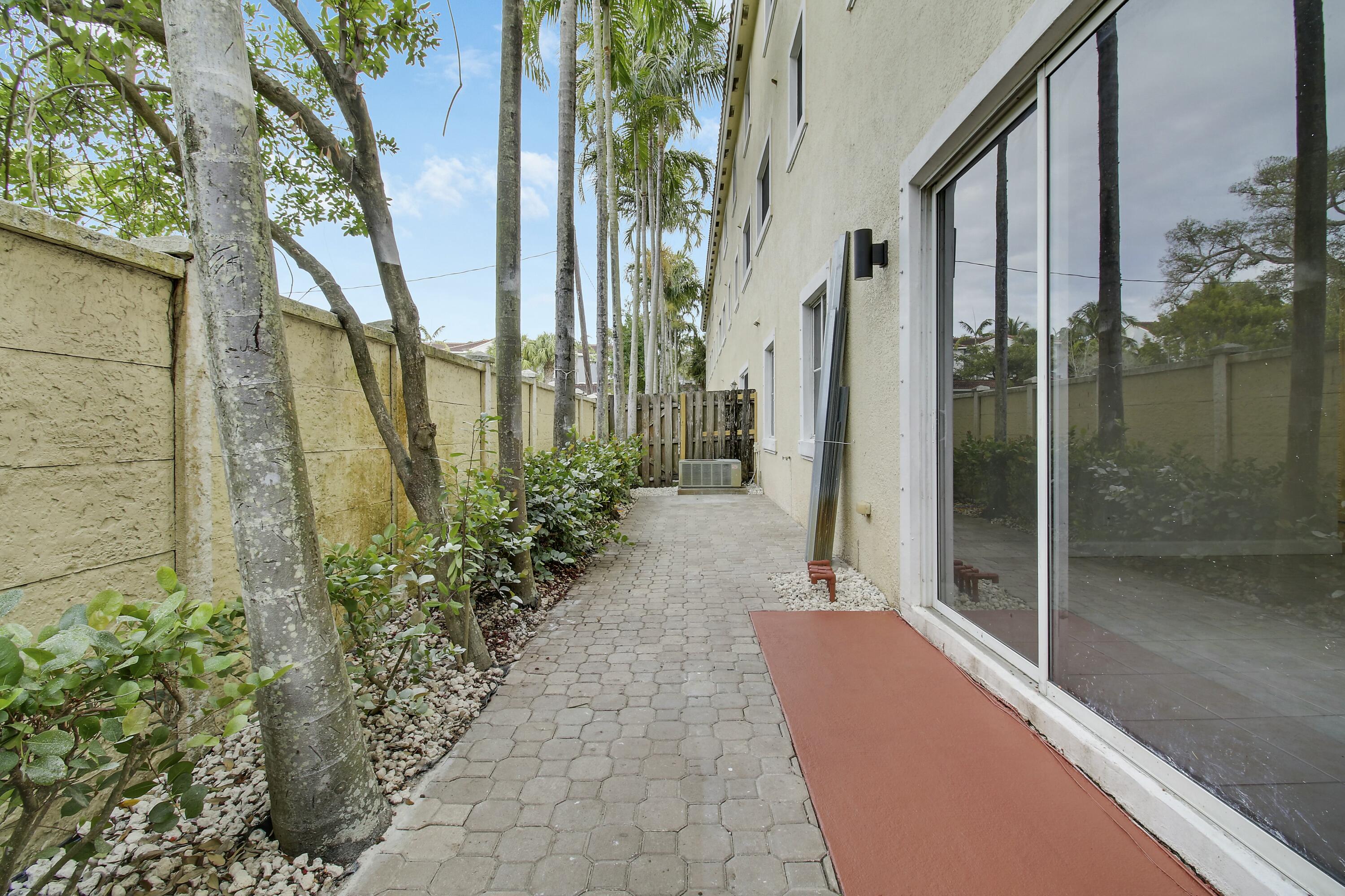 411 Bayfront Drive