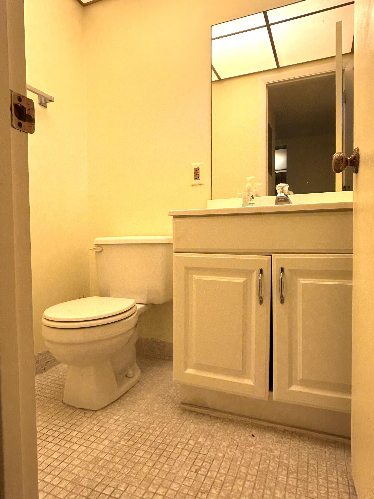 6870 Royal Palm Boulevard 110m, Margate Unit: 110m