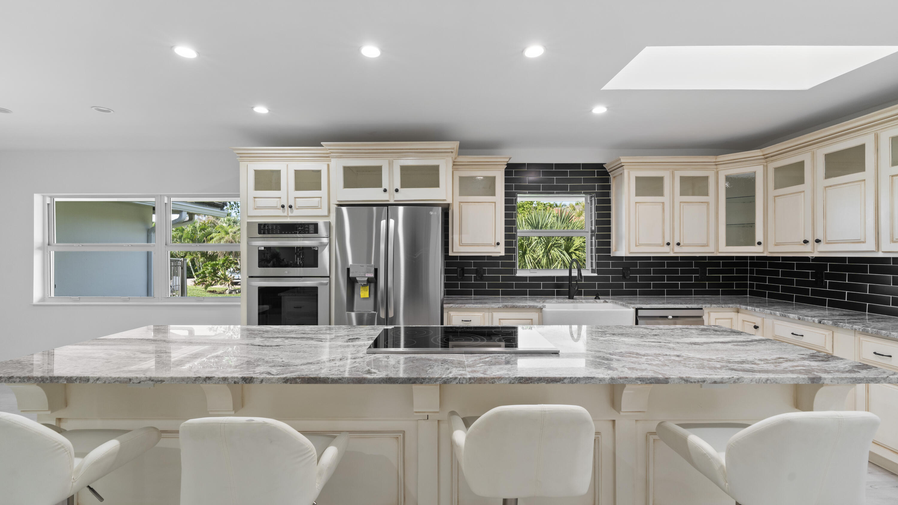 1123 Highland Beach Drive Unit: 1