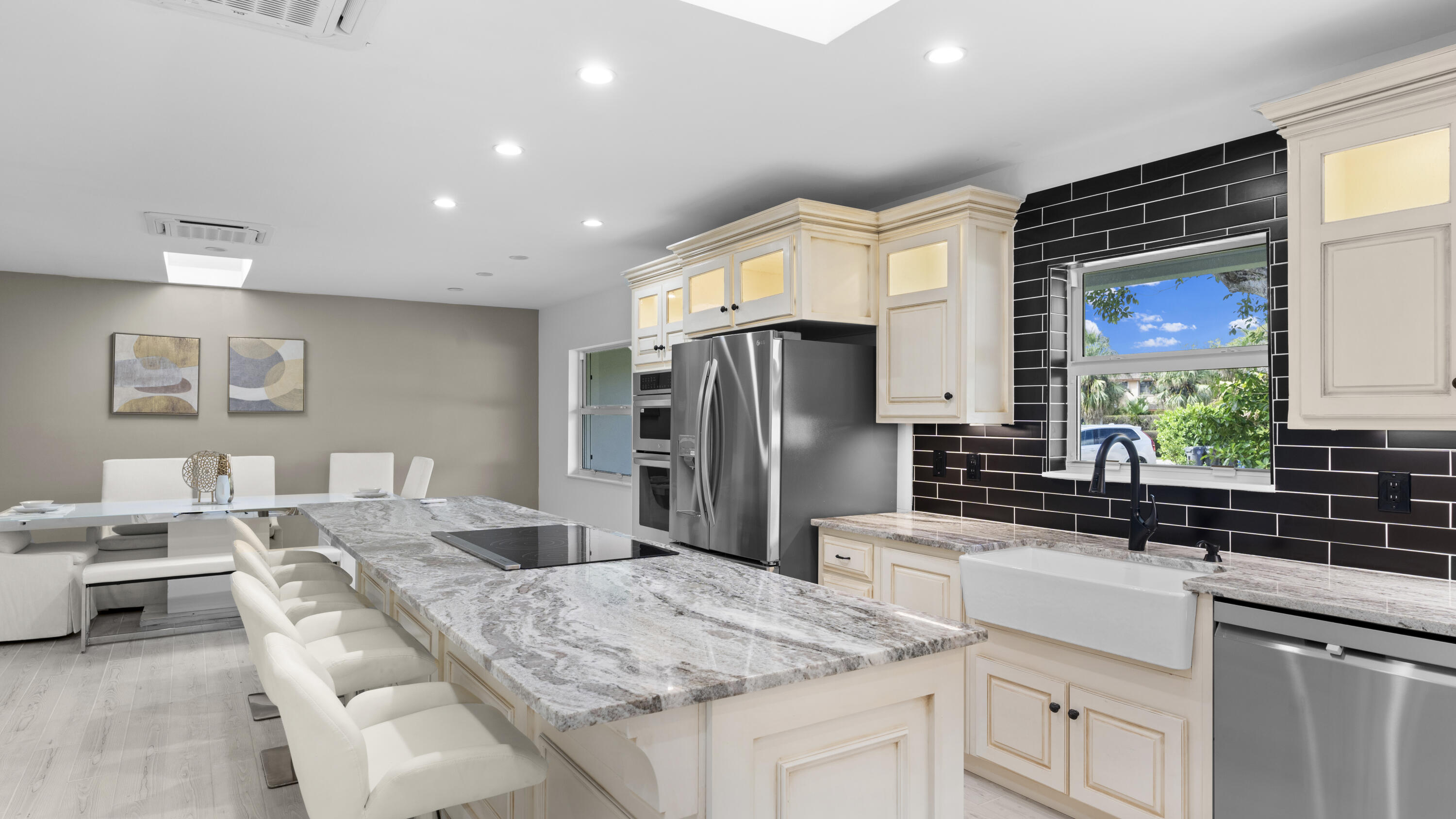 1123 Highland Beach Drive Unit: 1