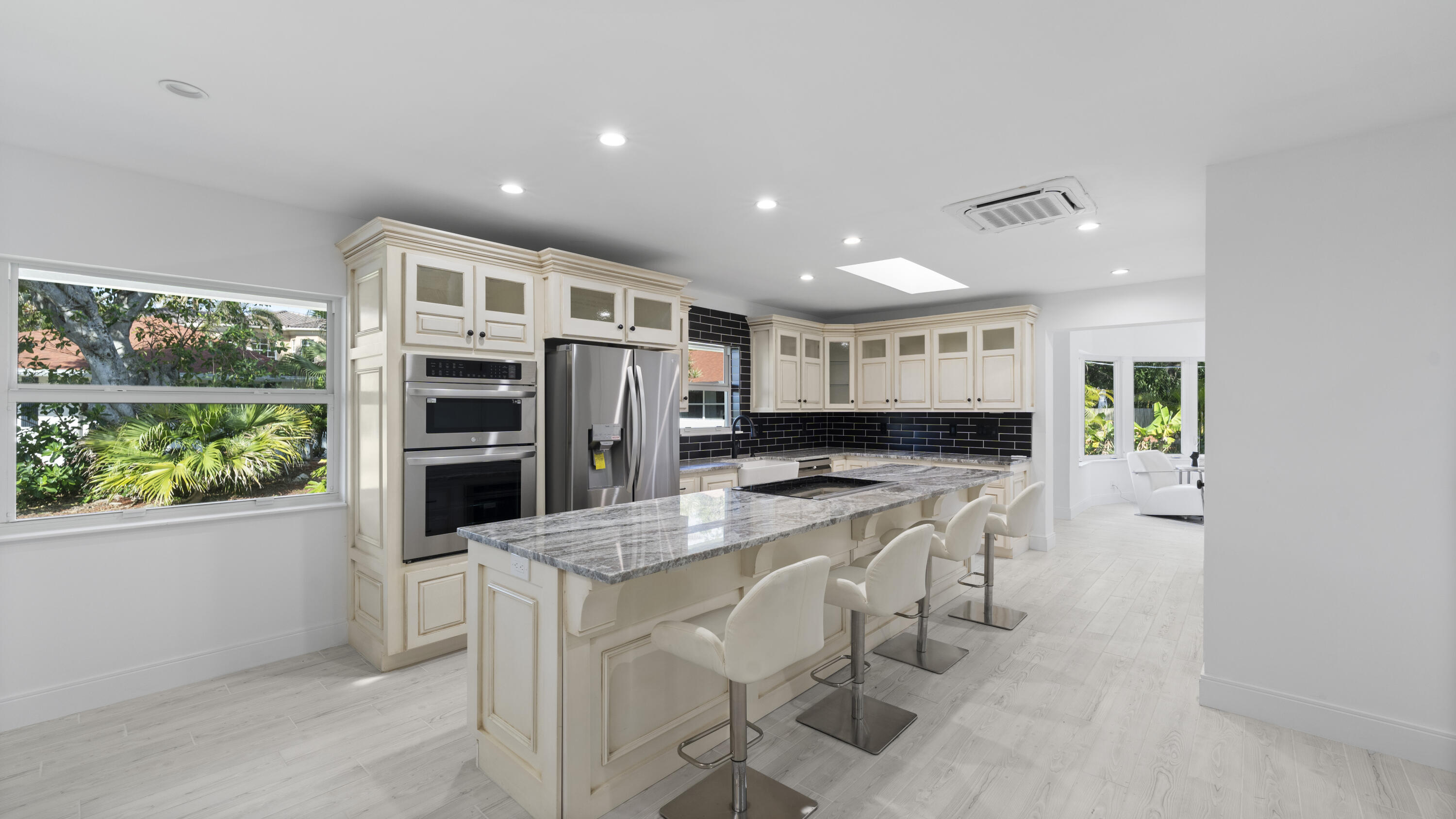 1123 Highland Beach Drive Unit: 1