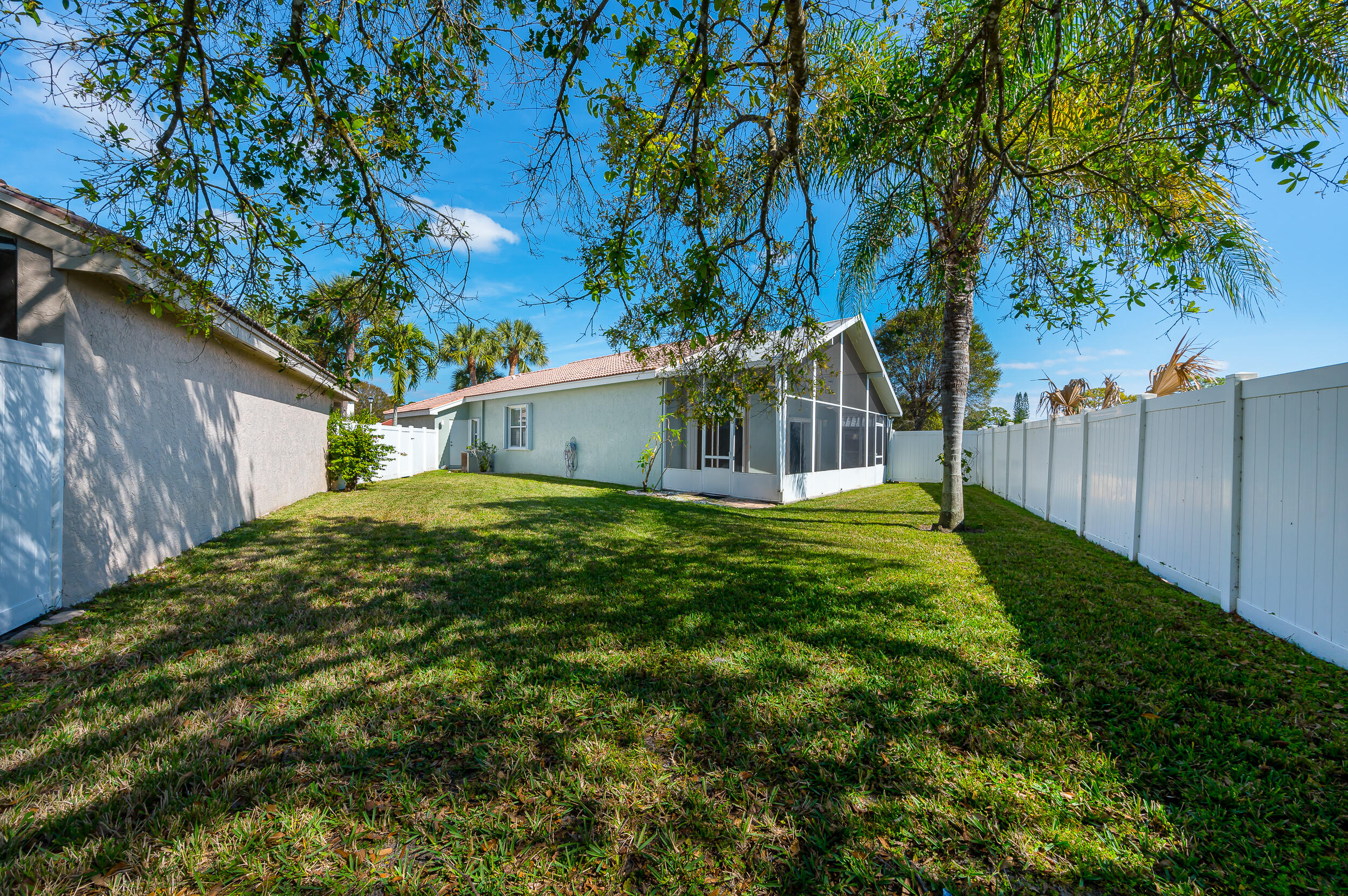 8309 Bermuda Sound Way