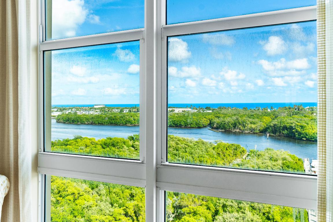 700 E Boulevard 1001