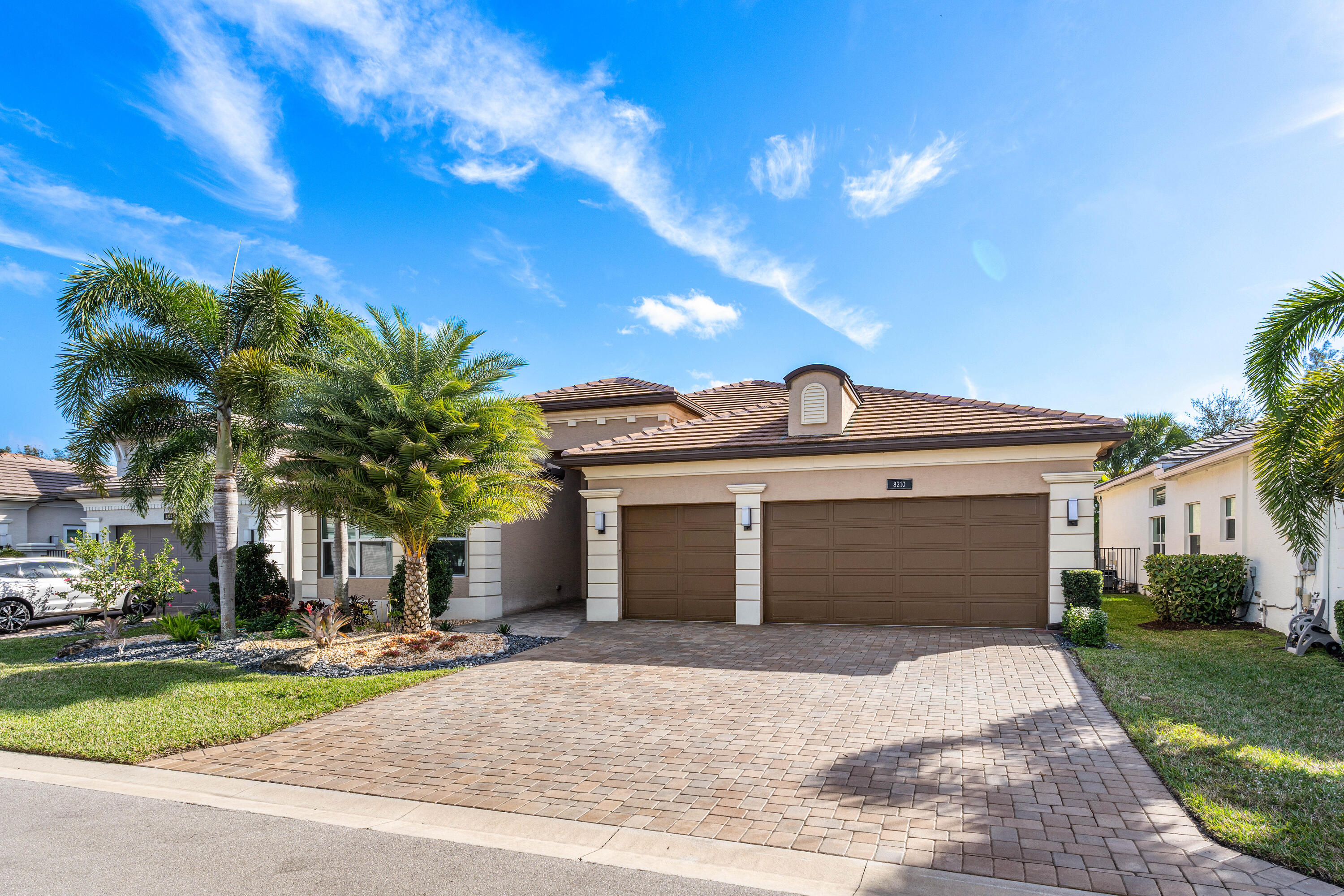 8210 Pyramid Peak Lane