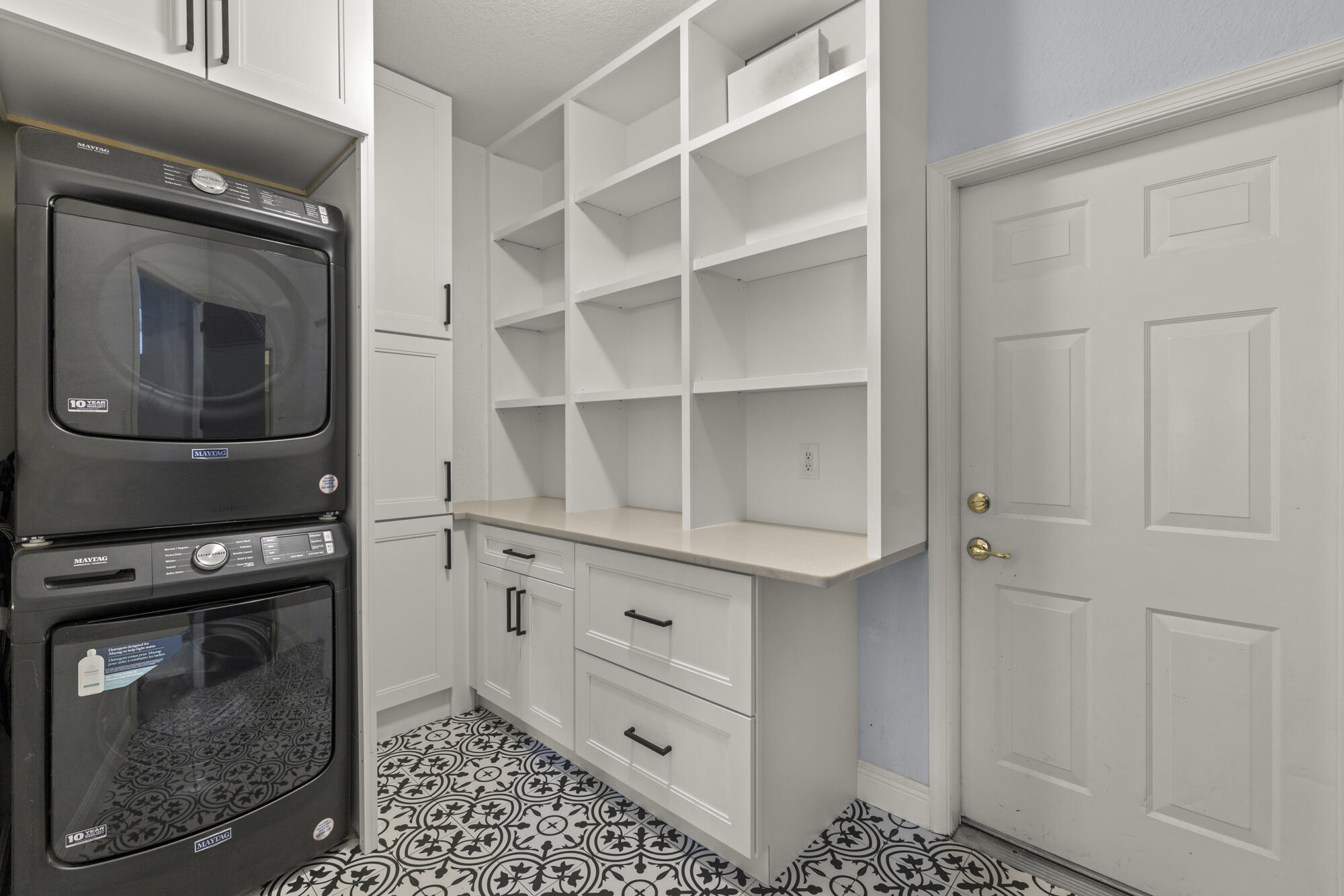 6917 Sea Daisy Drive