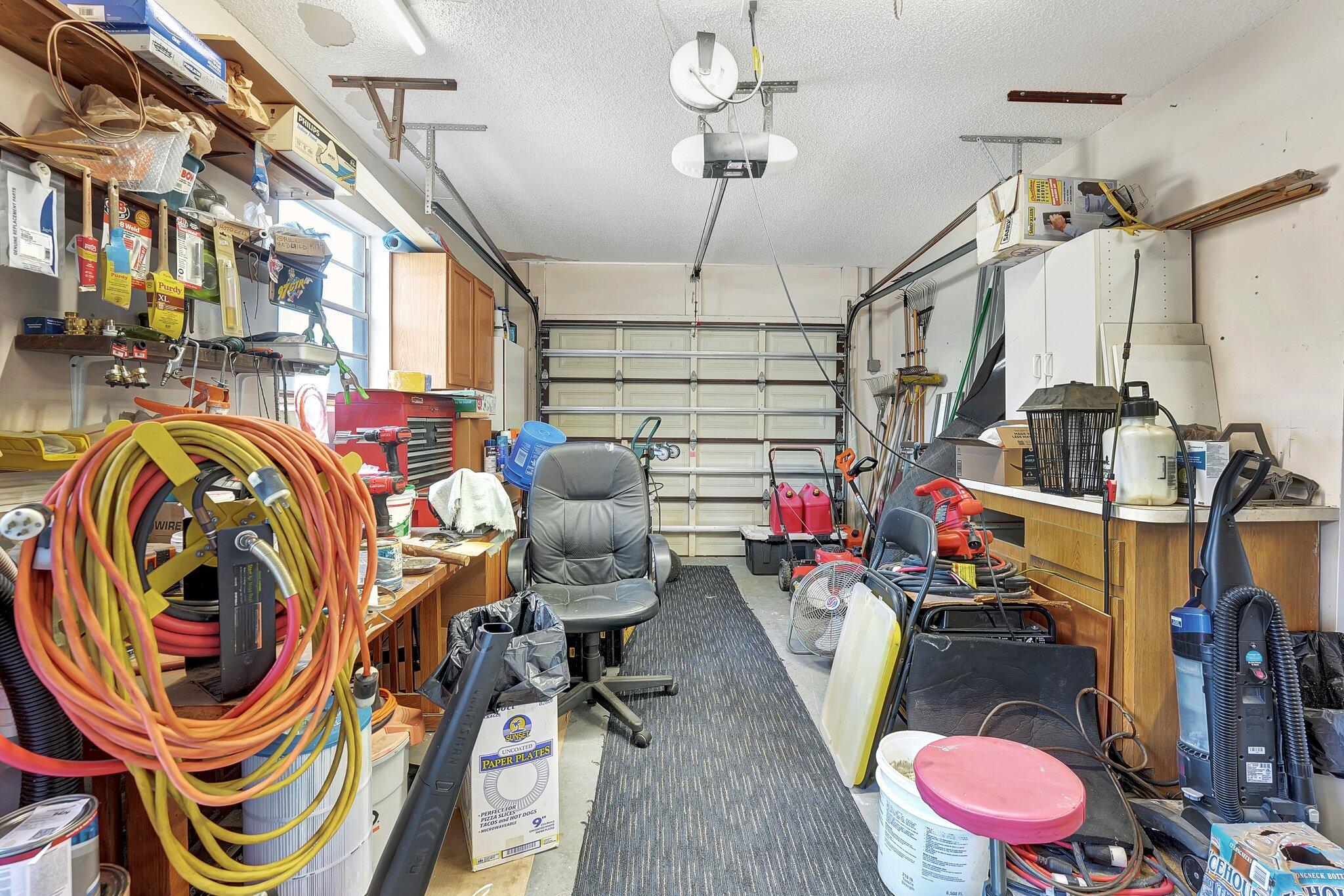 335 SW 32nd Terrace