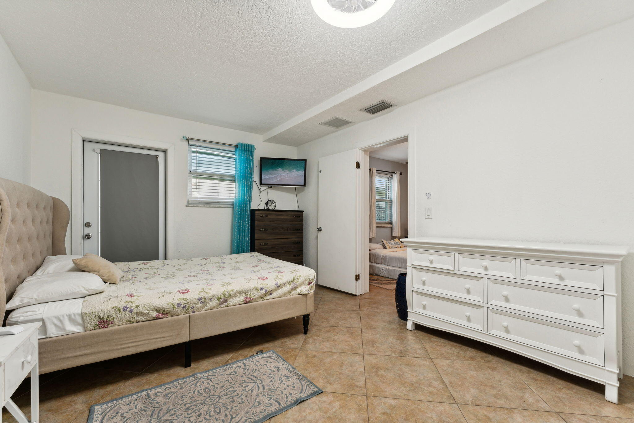 718 NW 9th Avenue, Dania Beach