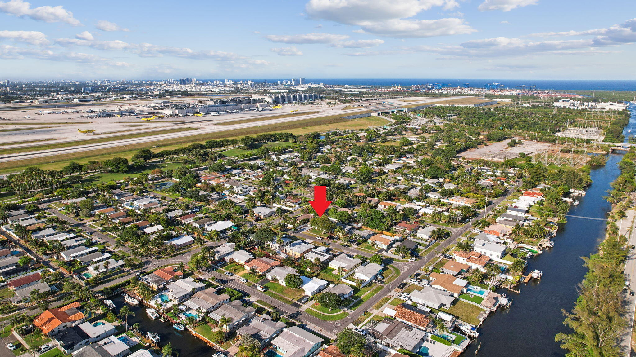 718 NW 9th Avenue, Dania Beach