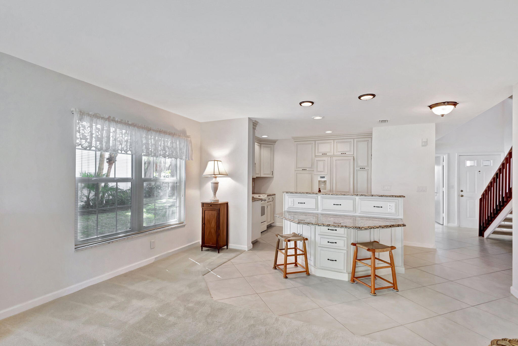 2439 Treasure Isle Drive 8, Palm Beach Gardens Unit: 8