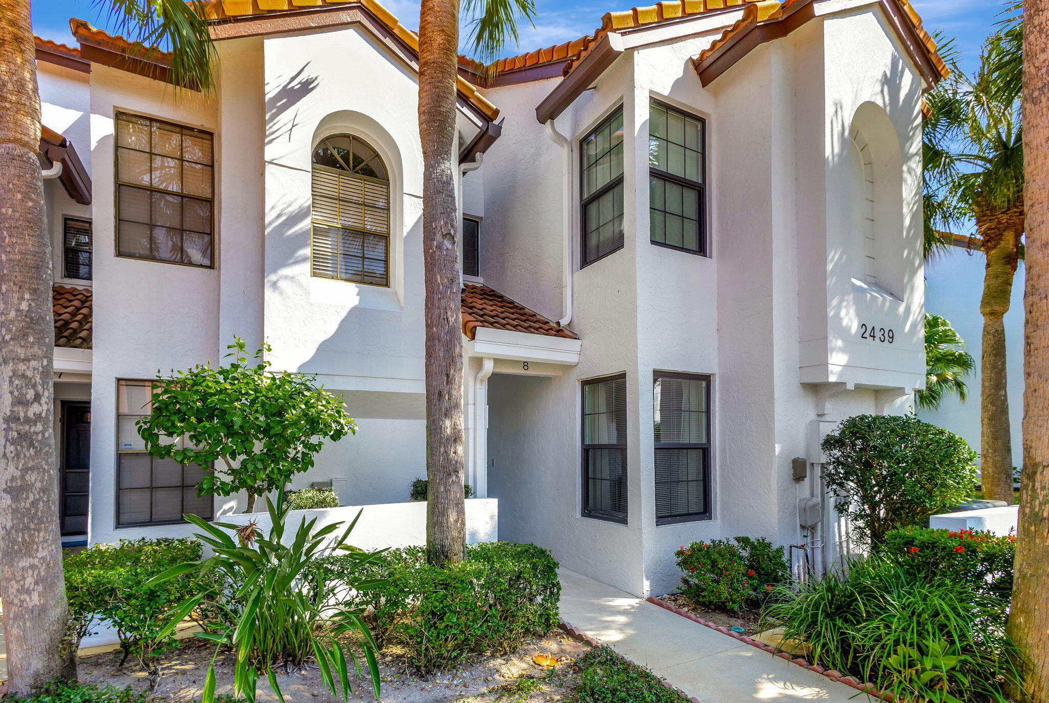 2439 Treasure Isle Drive 8, Palm Beach Gardens Unit: 8