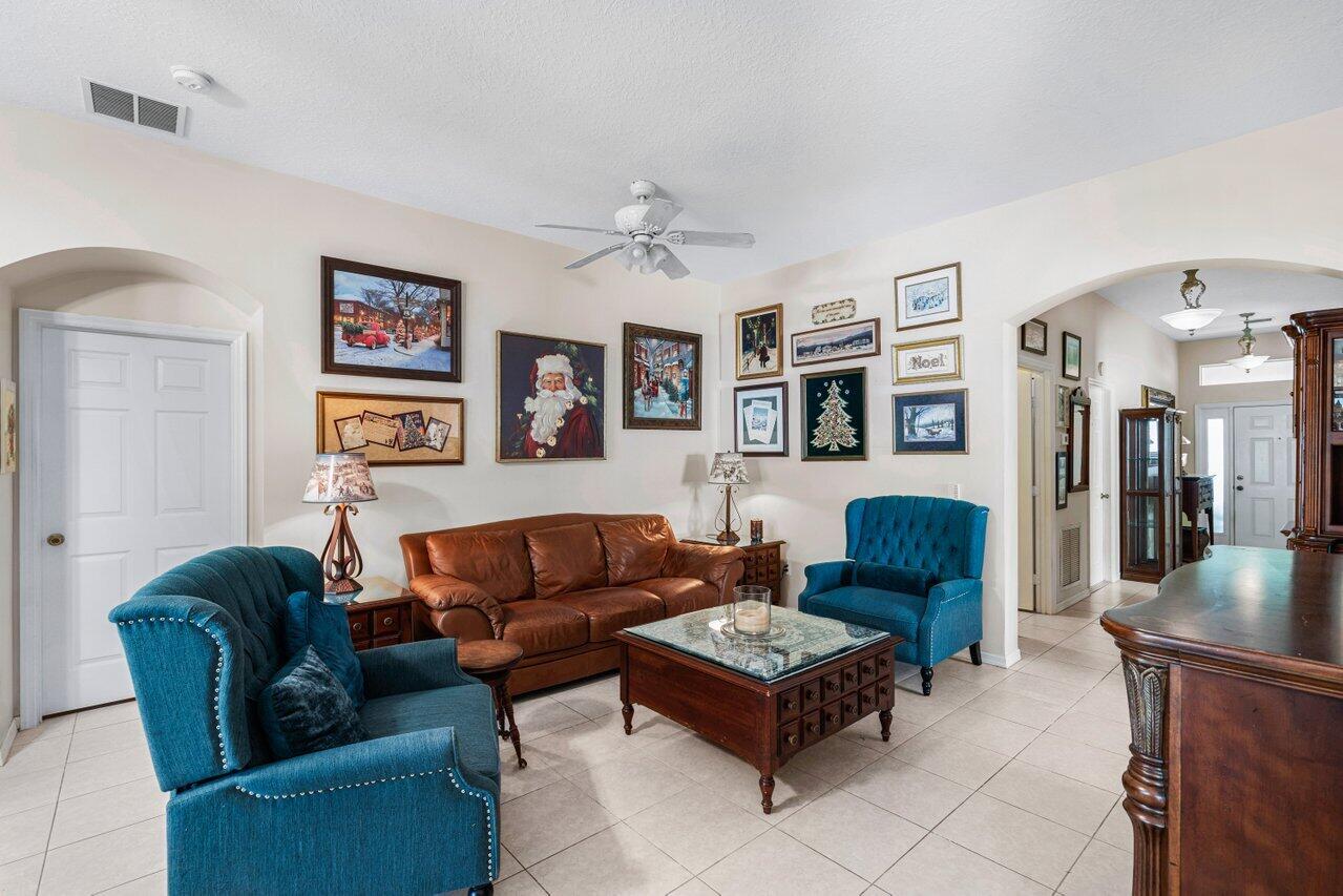 8233 Maidencane Place, Port St. Lucie