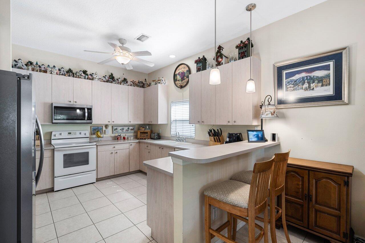 8233 Maidencane Place, Port St. Lucie