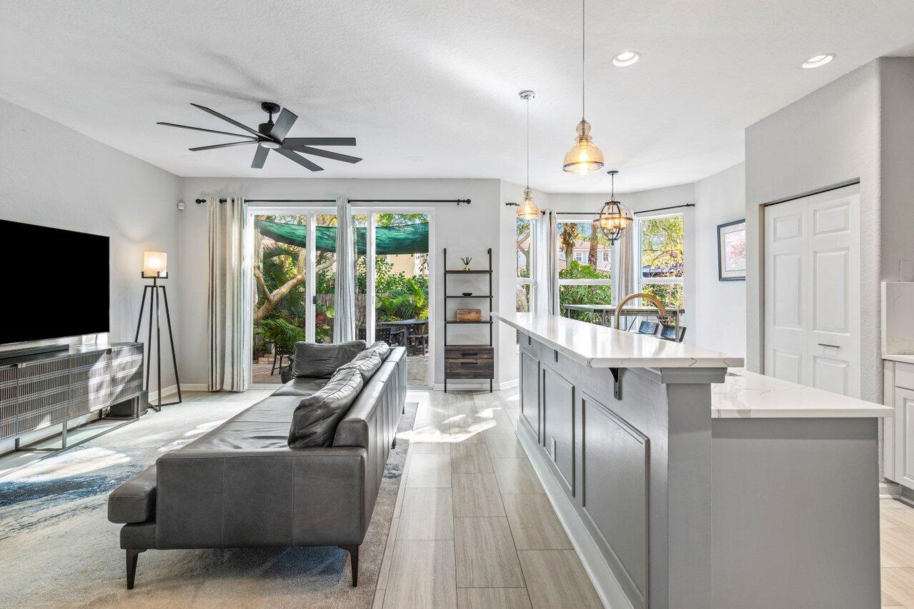 1601 E Classical Boulevard