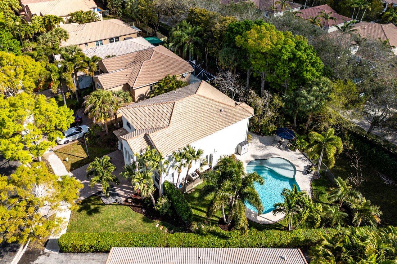 1601 E Classical Boulevard