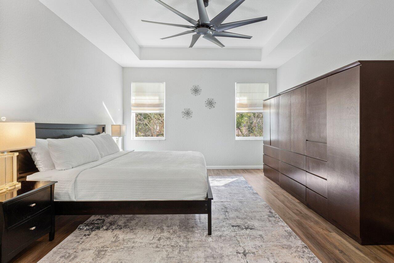 1601 E Classical Boulevard