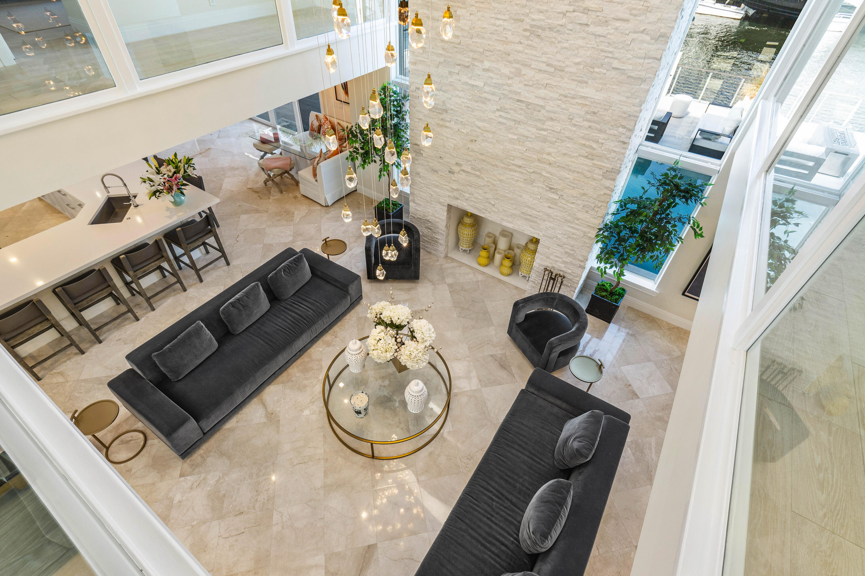 943 Fern Drive Drive