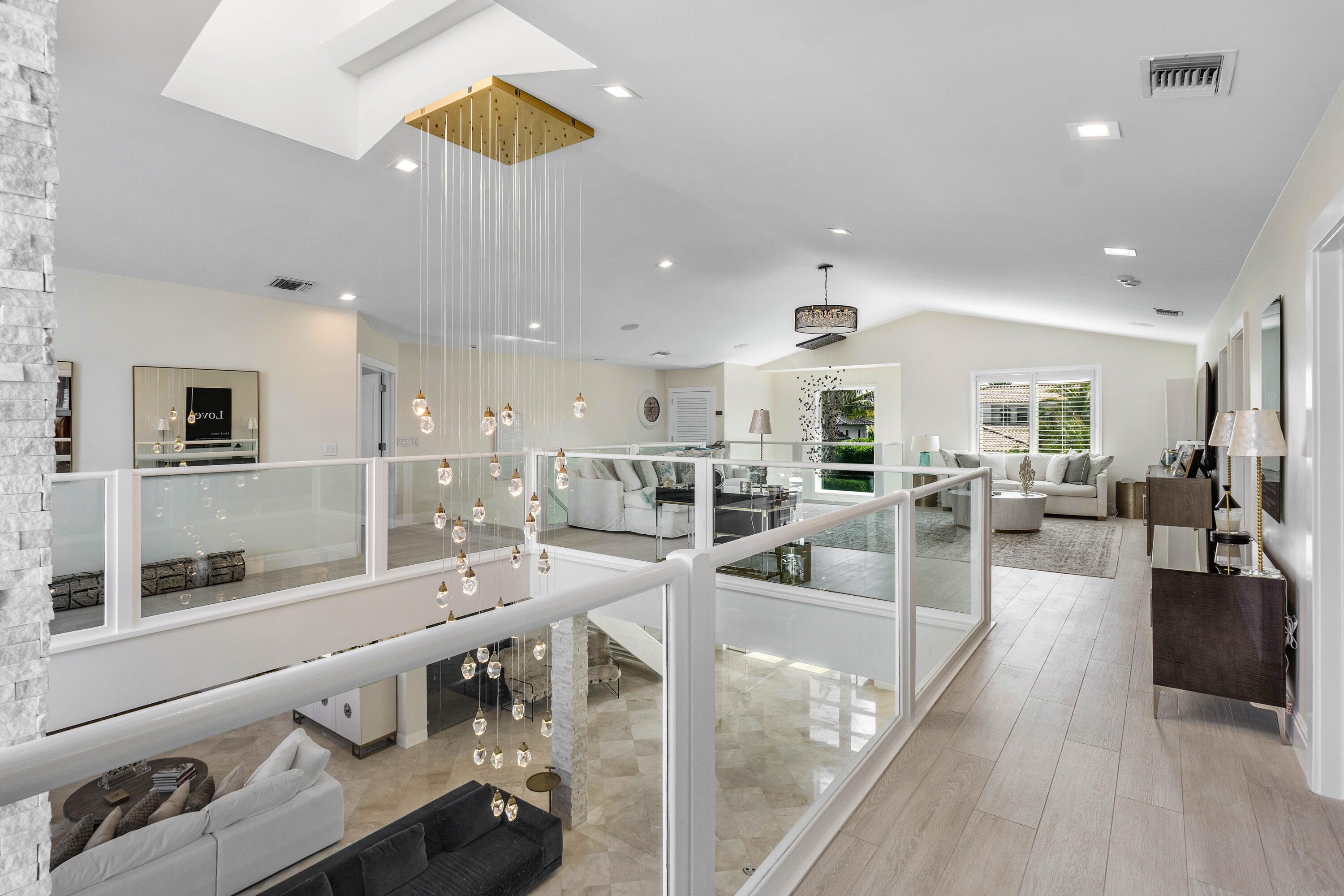 943 Fern Drive Drive