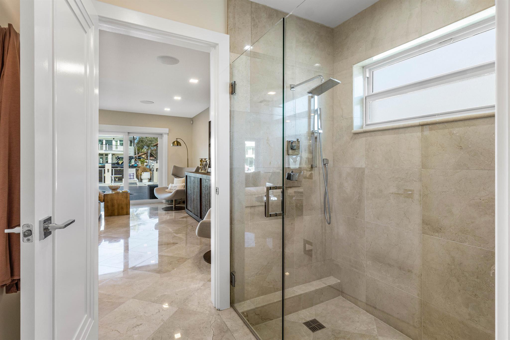 943 Fern Drive Drive