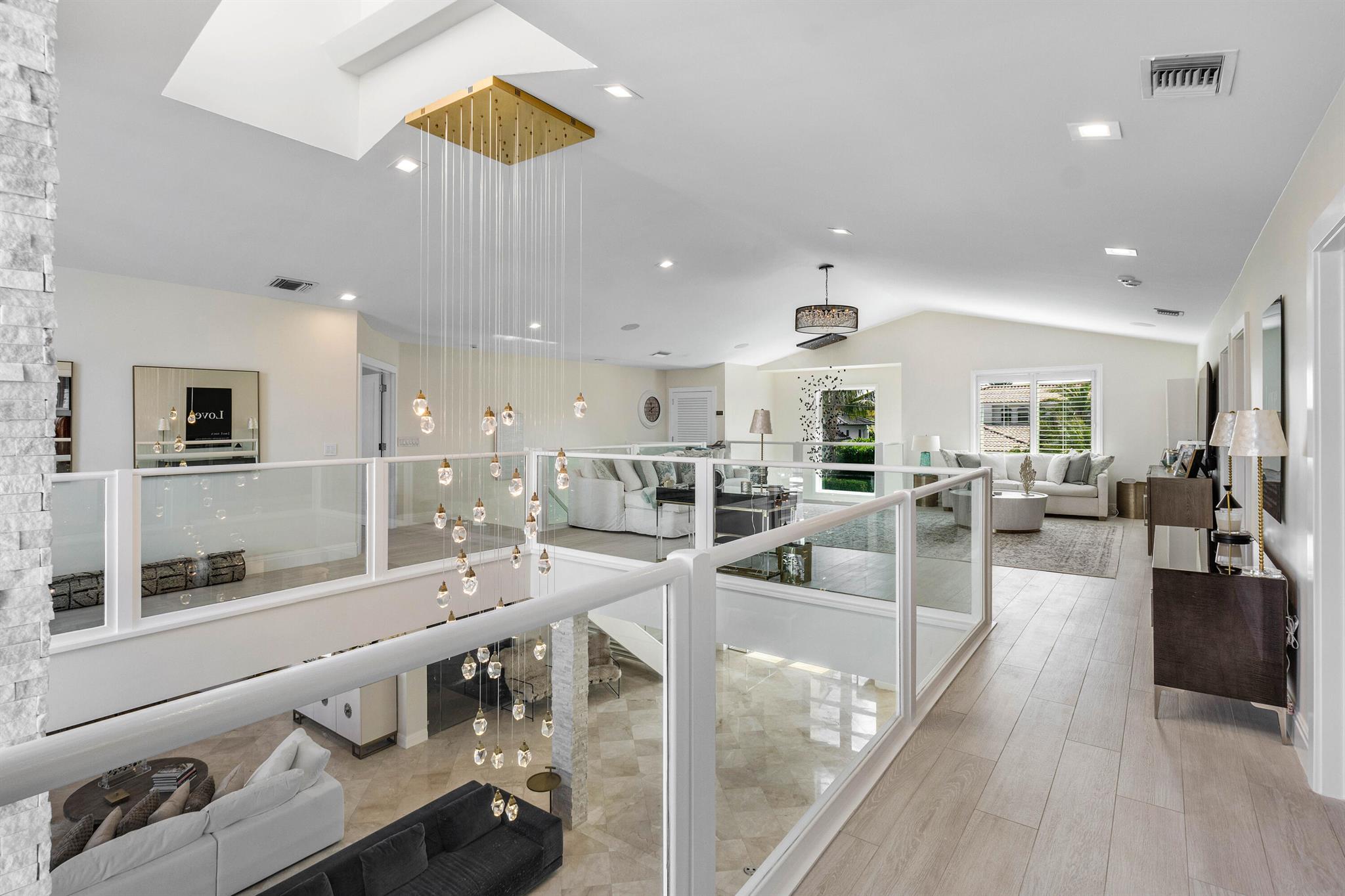 943 Fern Drive Drive