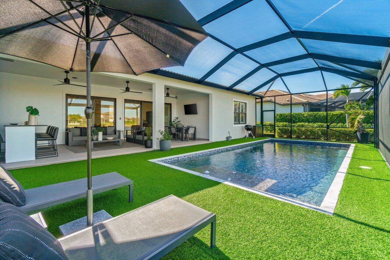 237 Sonoma Isles Circle