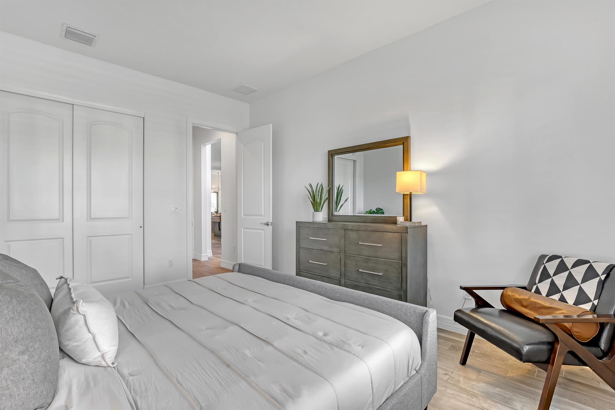 237 Sonoma Isles Circle