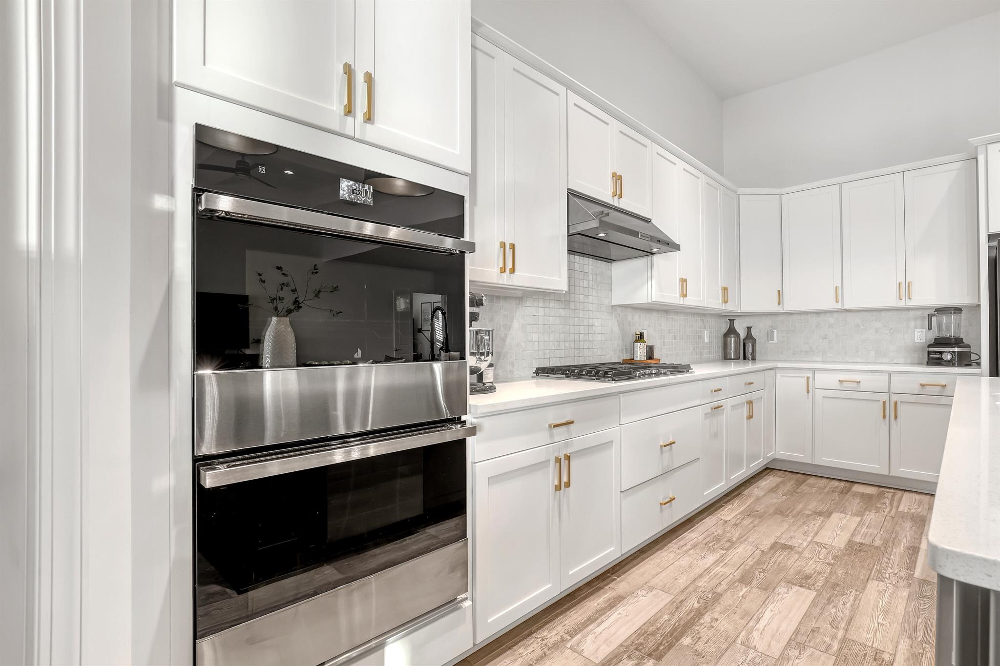 237 Sonoma Isles Circle