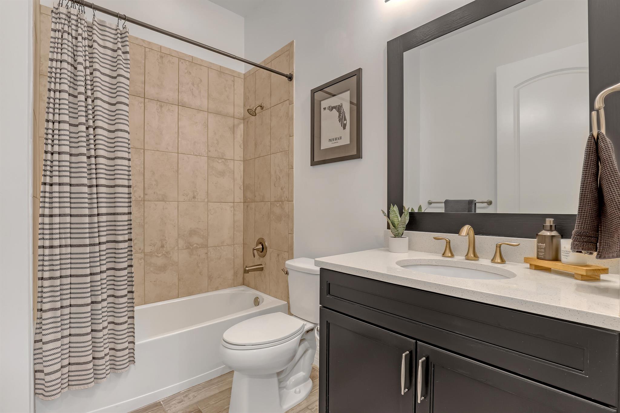 237 Sonoma Isles Circle