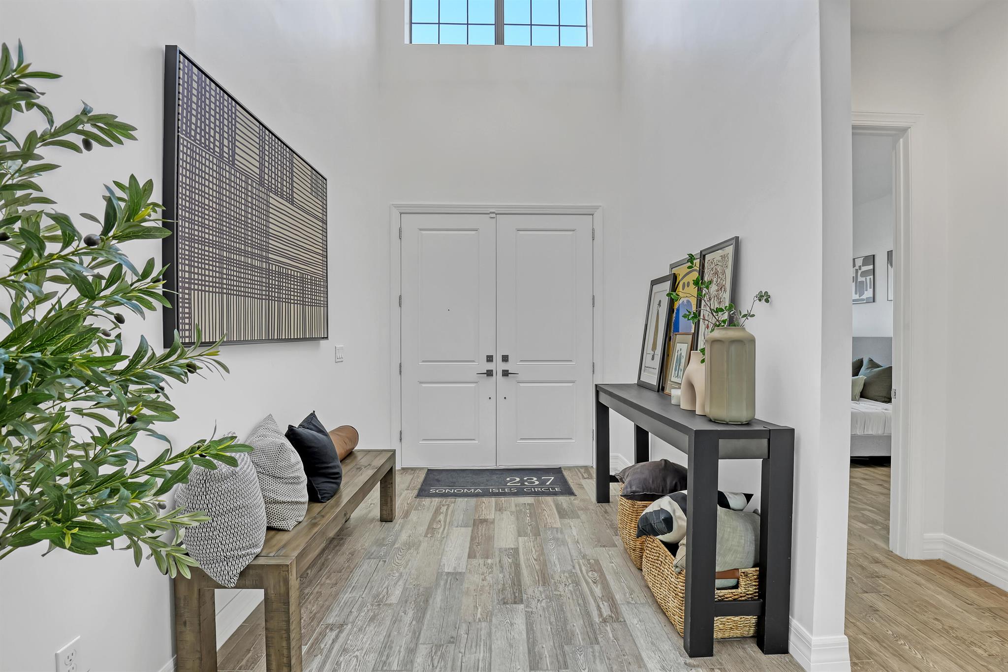 237 Sonoma Isles Circle