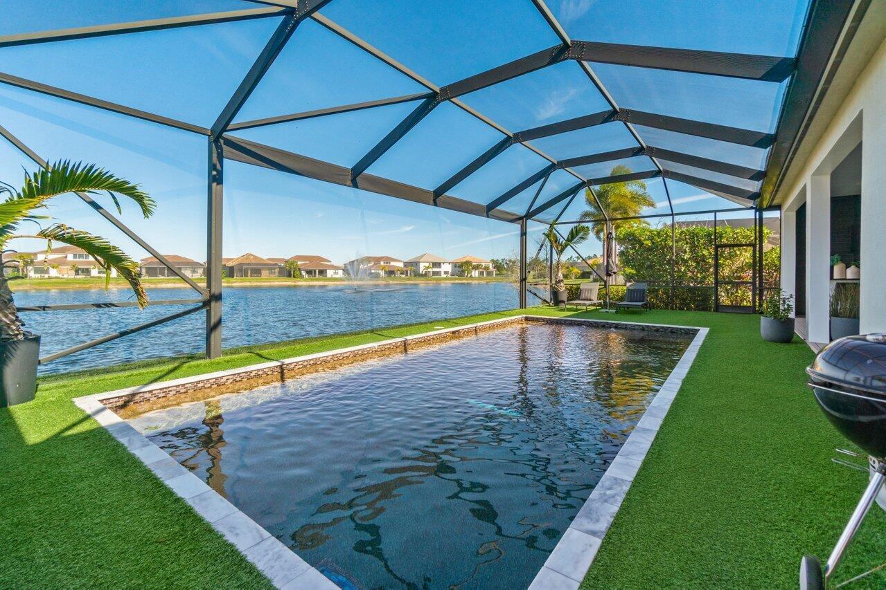 237 Sonoma Isles Circle