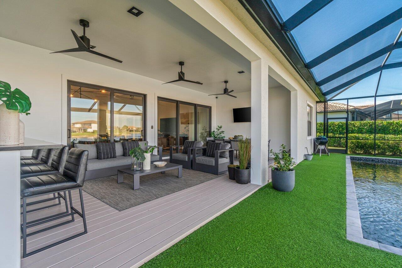 237 Sonoma Isles Circle