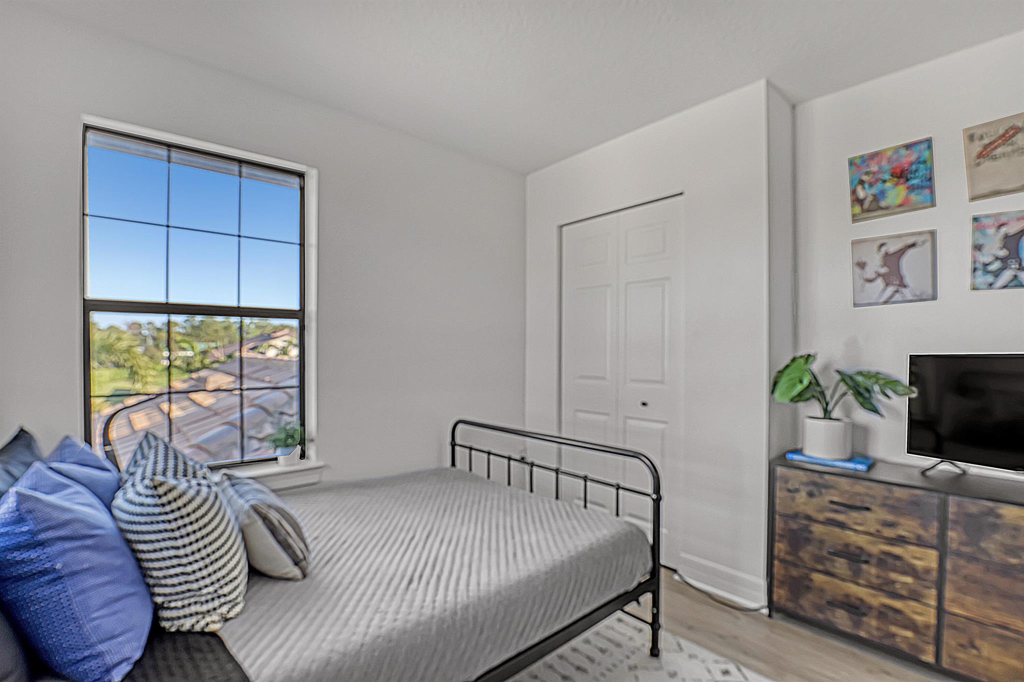 237 Sonoma Isles Circle