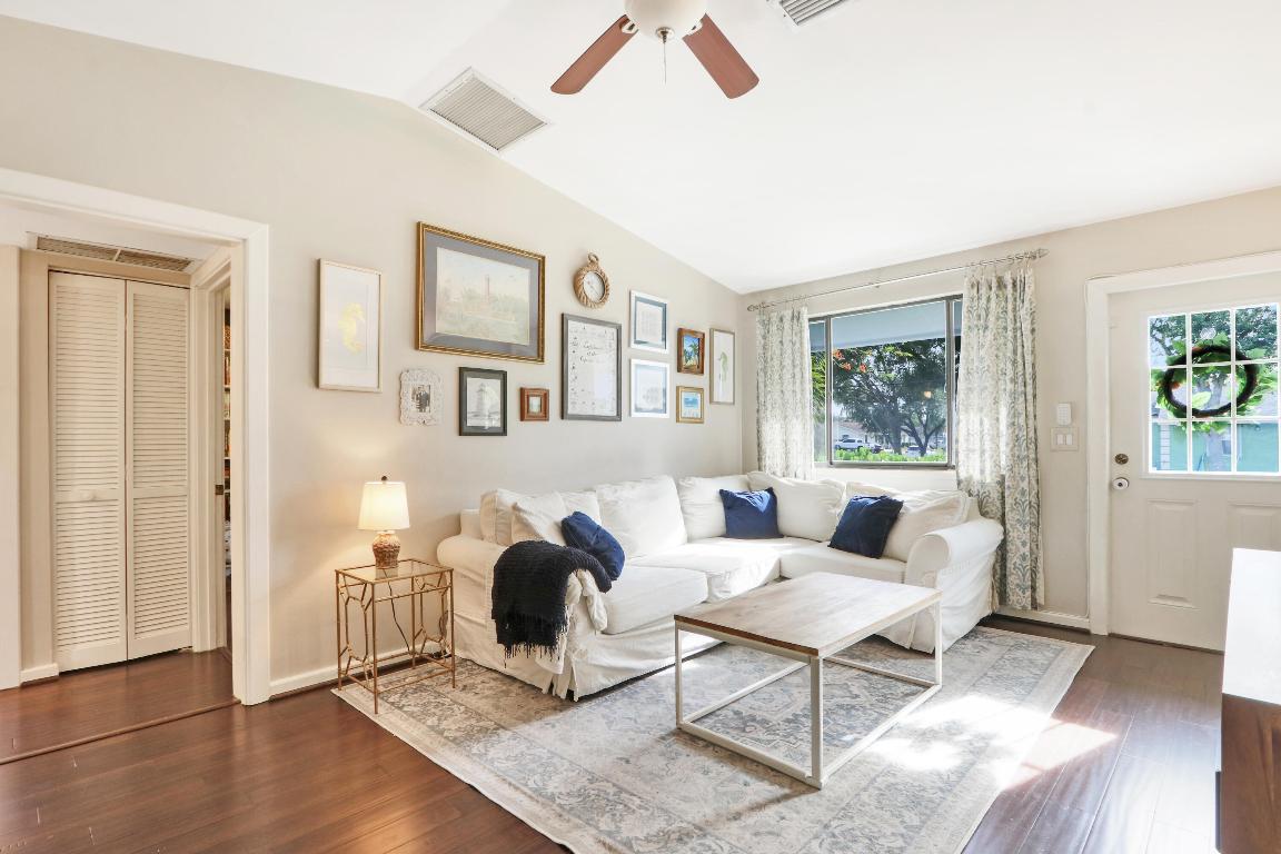 14096 Marrian Avenue