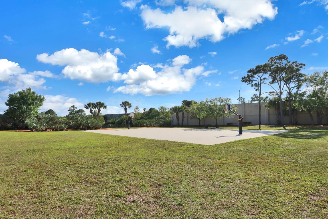 14096 Marrian Avenue