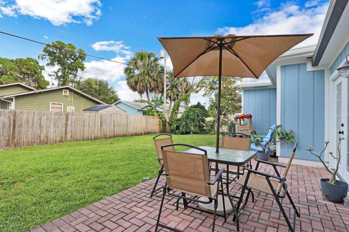 14096 Marrian Avenue