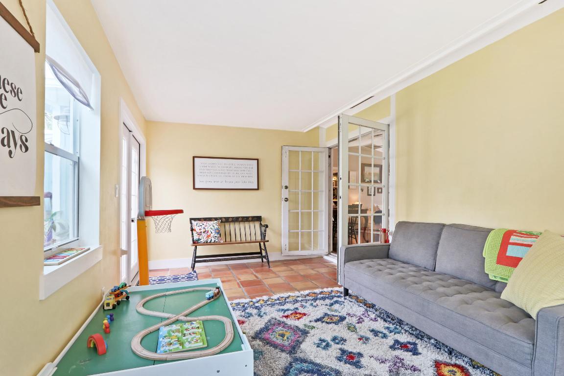 14096 Marrian Avenue