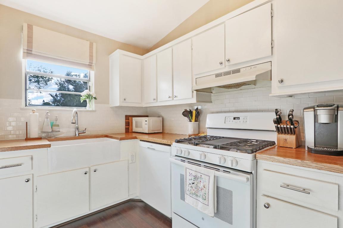 14096 Marrian Avenue