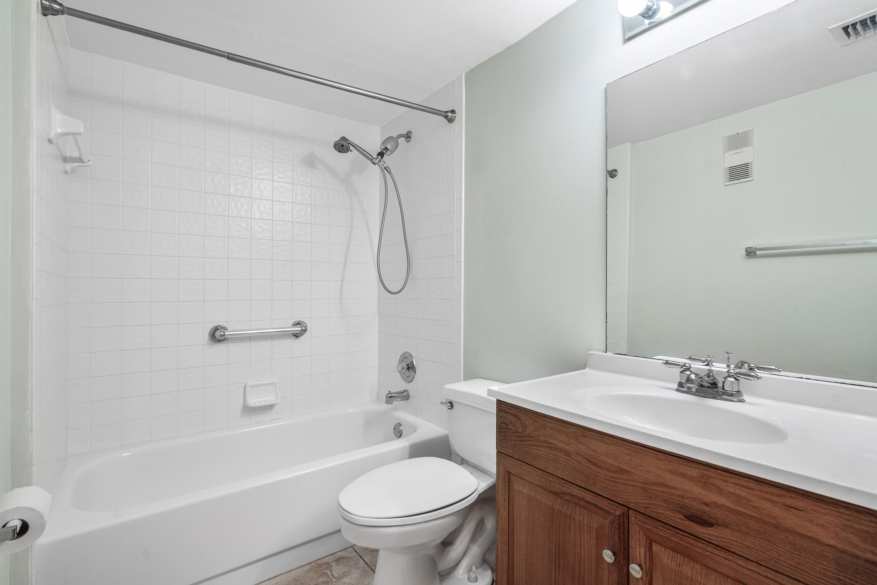 9989 Harbour Lake Circle 102