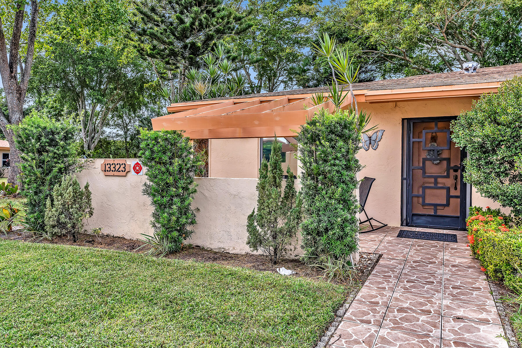 13323 Pineapple Palm Court A