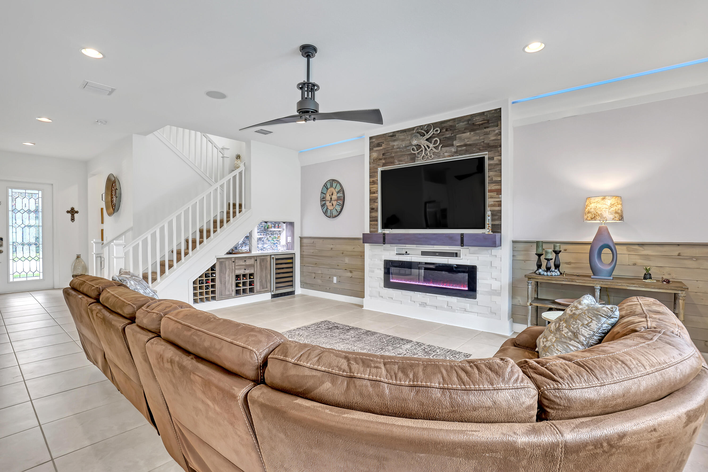 13525 Machiavelli Way