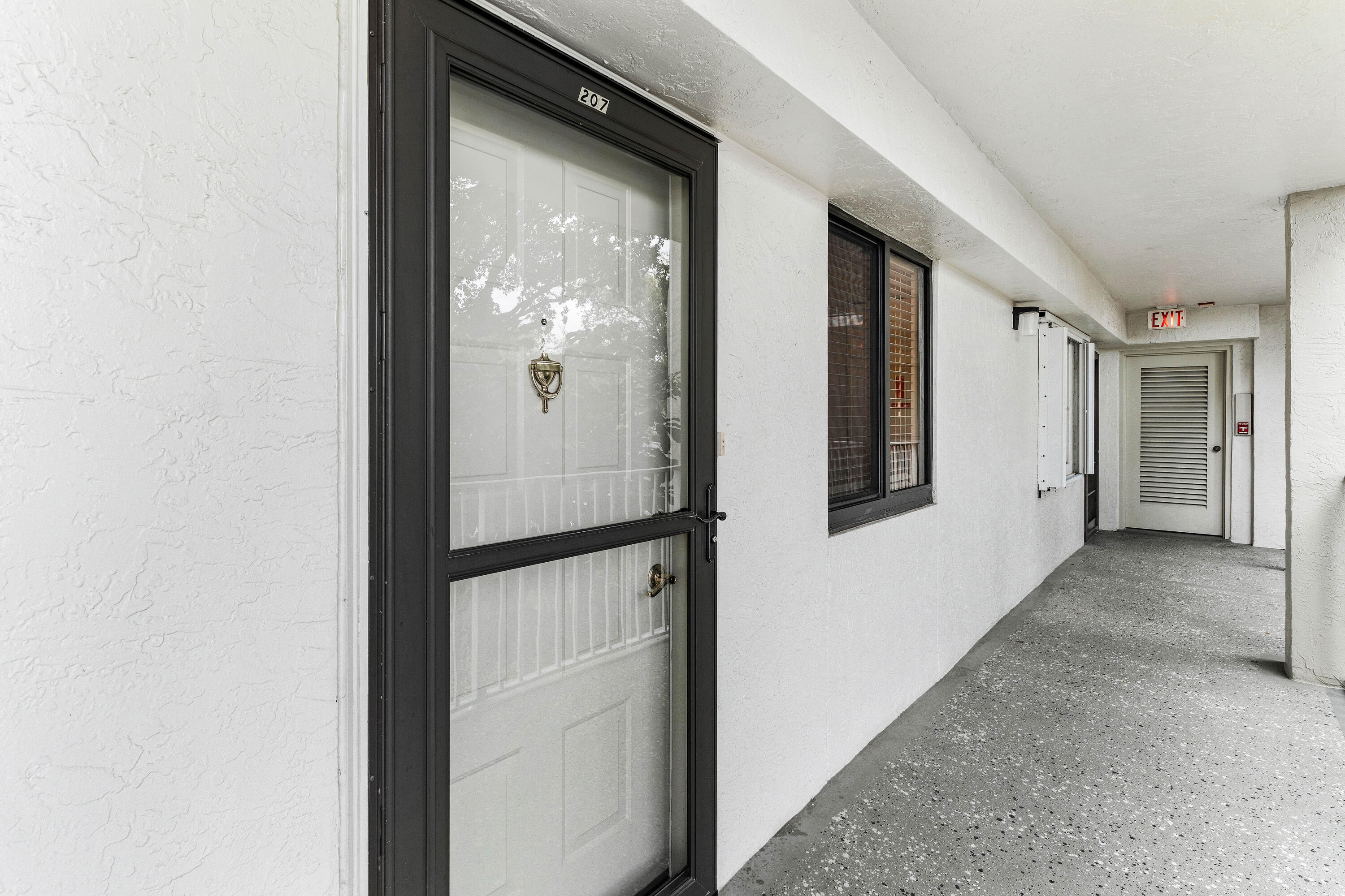 2238 N Cypress Bend Drive 207