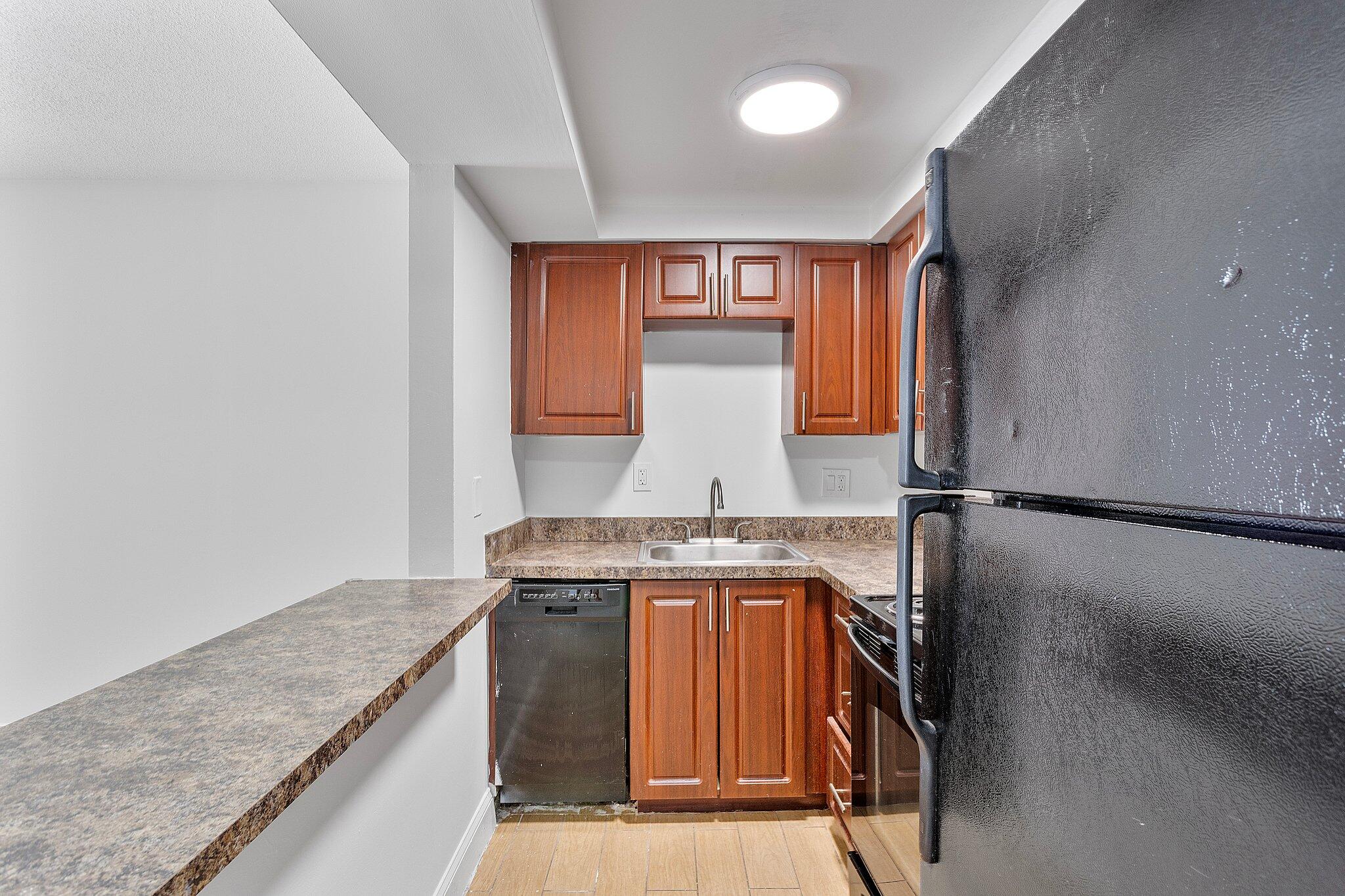 391 SE 19th Avenue 2