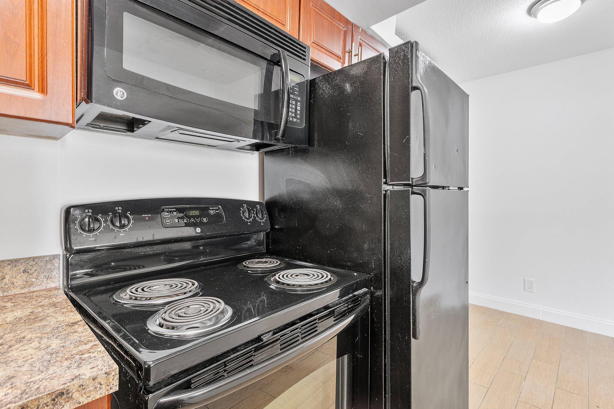 391 SE 19th Avenue 2