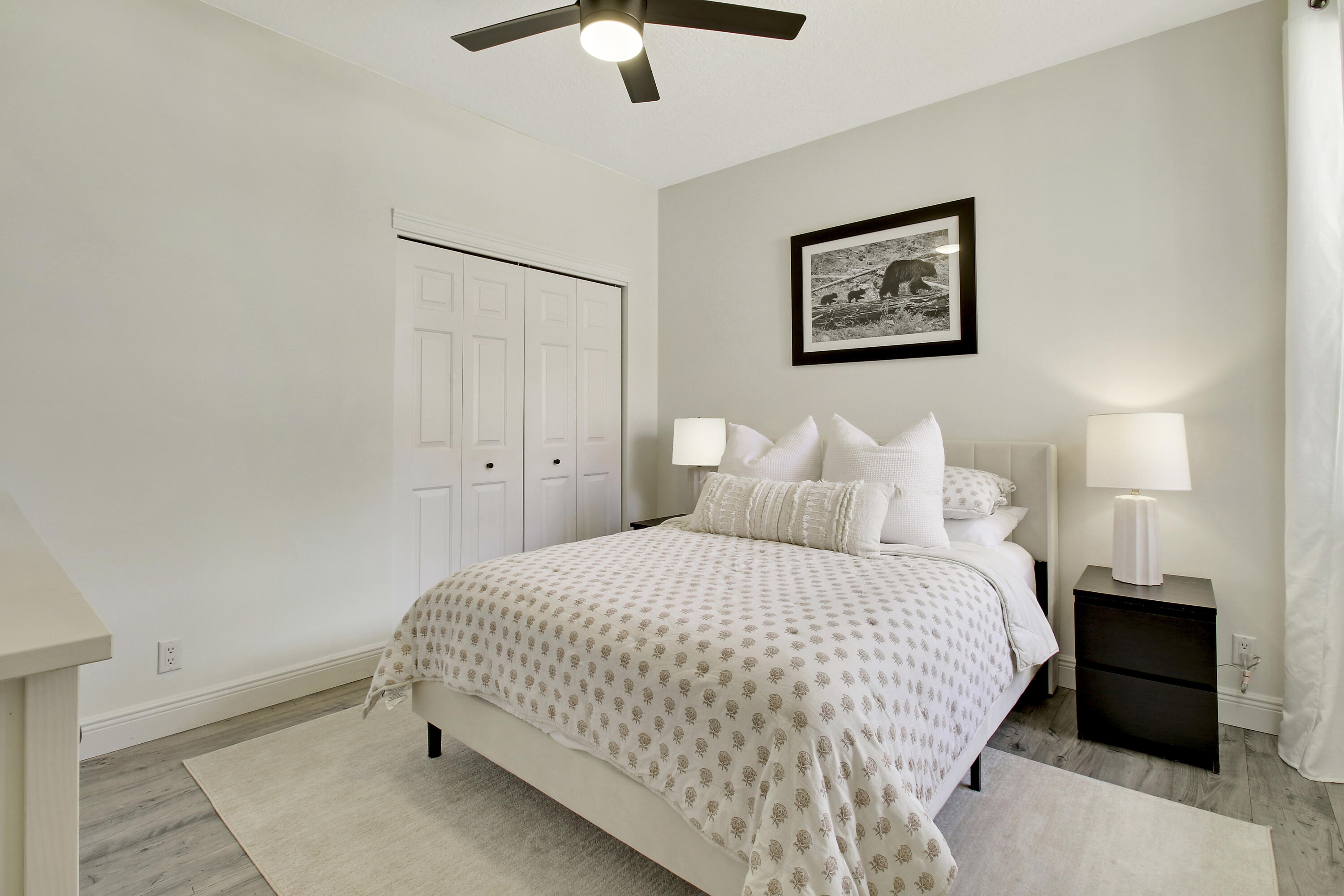 10199 Lexington Circle N