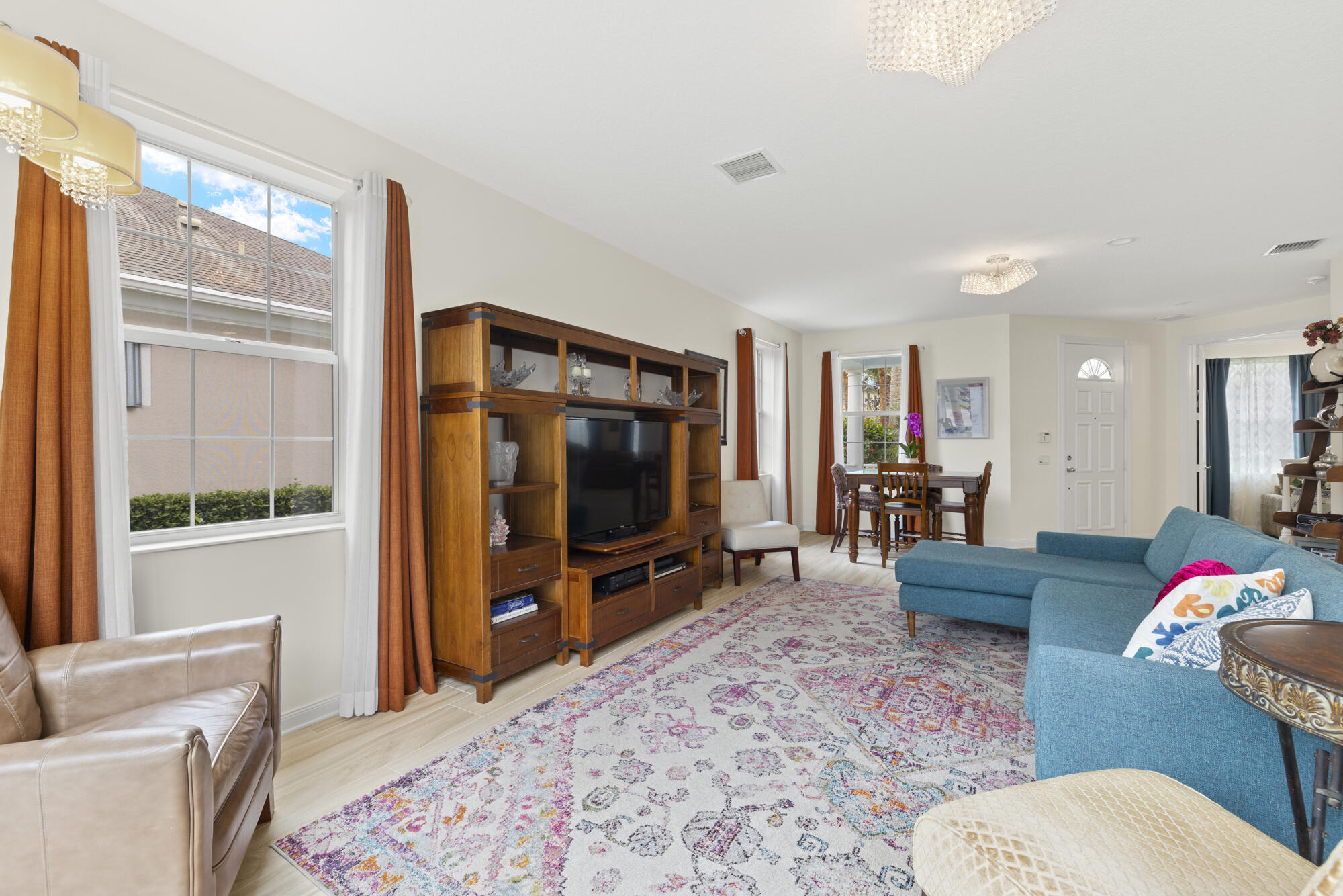 106 Bonaire Lane